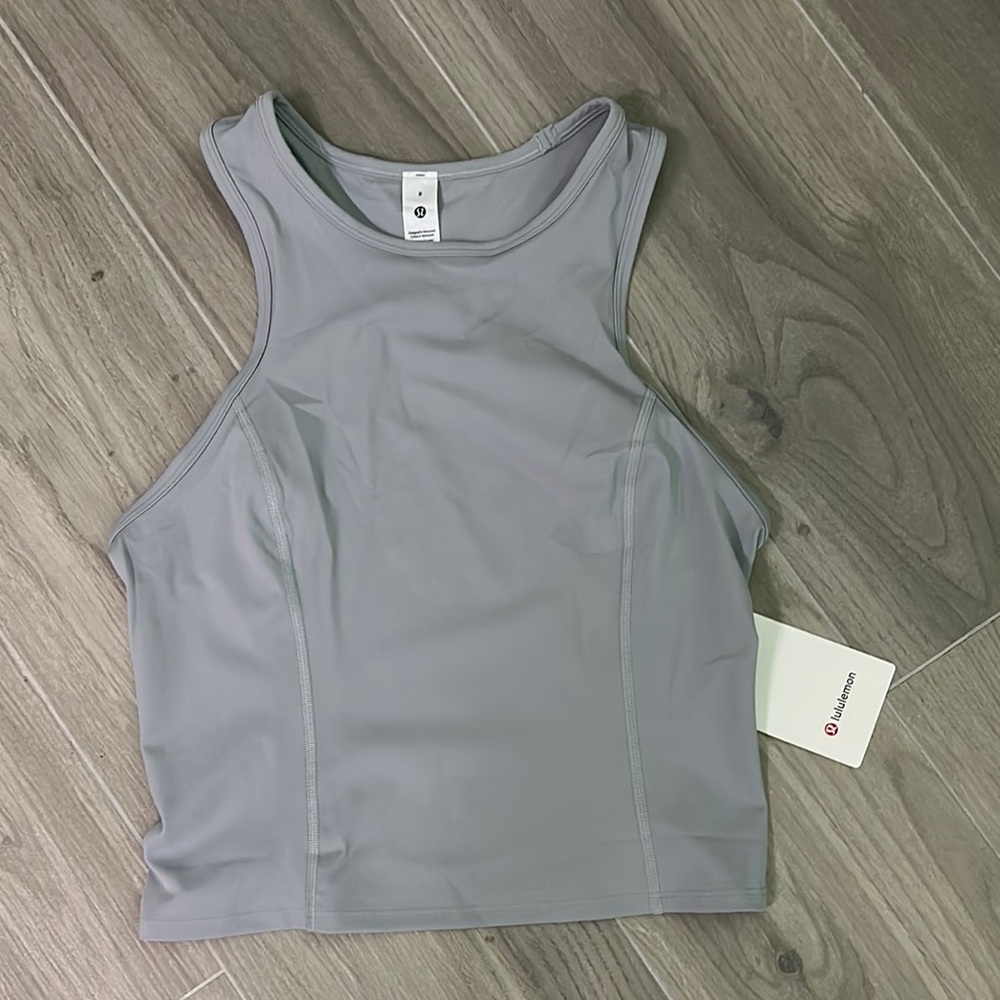Nulux racerback cropped run tank
